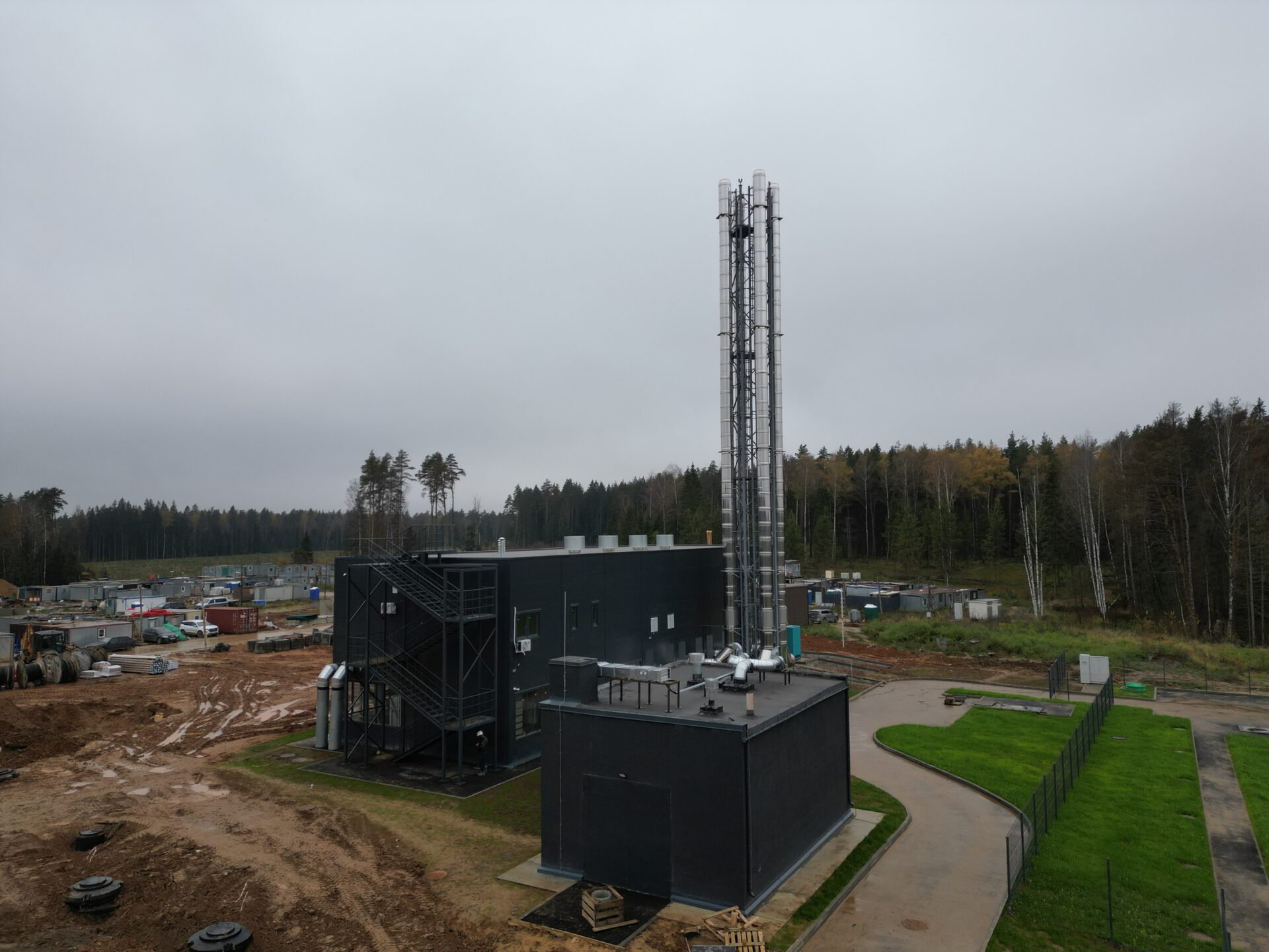 Газовая котельная с дымовыми трубами на объекте «ЖК Отрада», проект выполнен ООО «Альянс Строй»