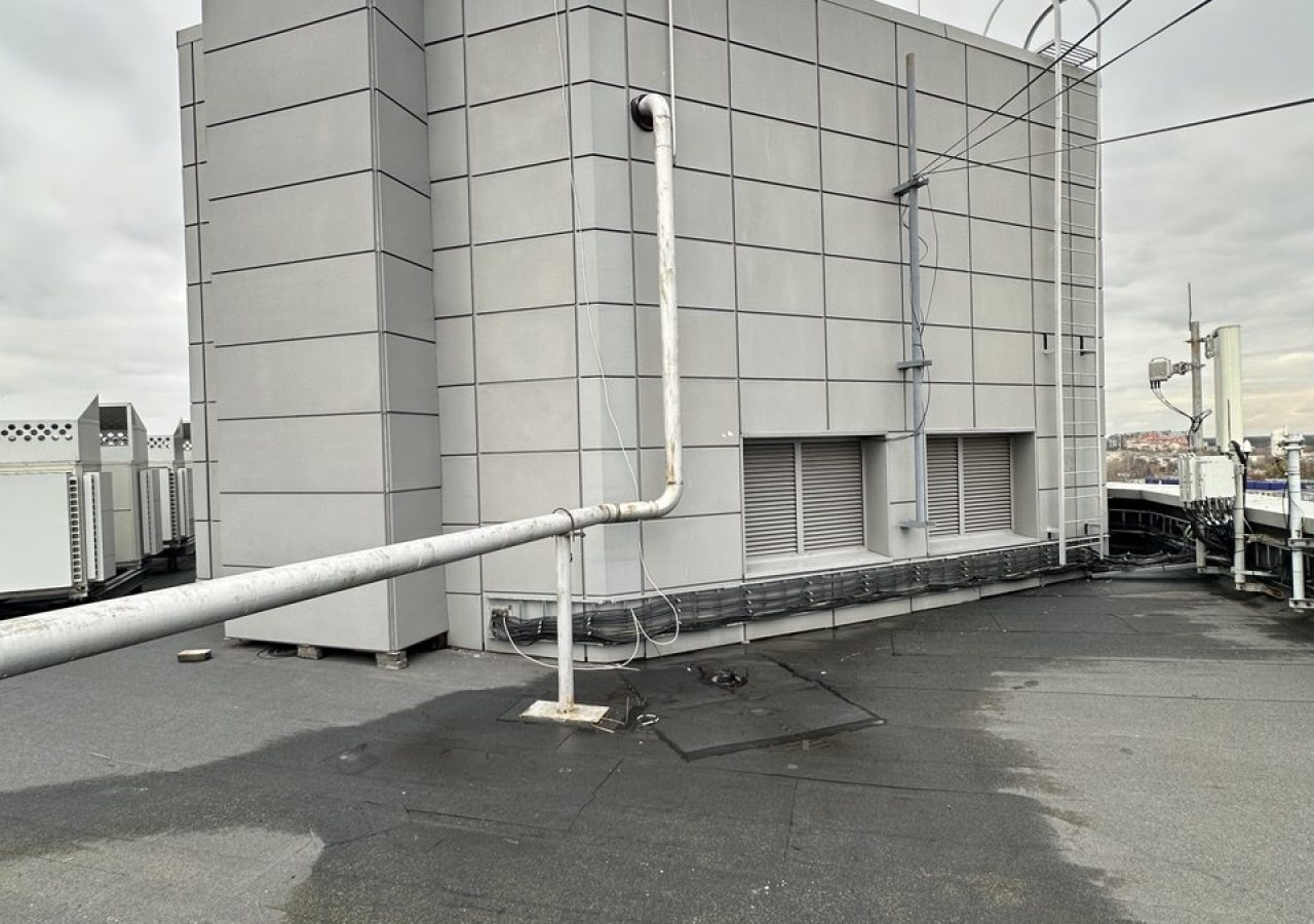Крышная газовая котельная бизнес-центра «Чайка» на кровле здания, проект системы теплоснабжения компании ООО «Альянс Строй»